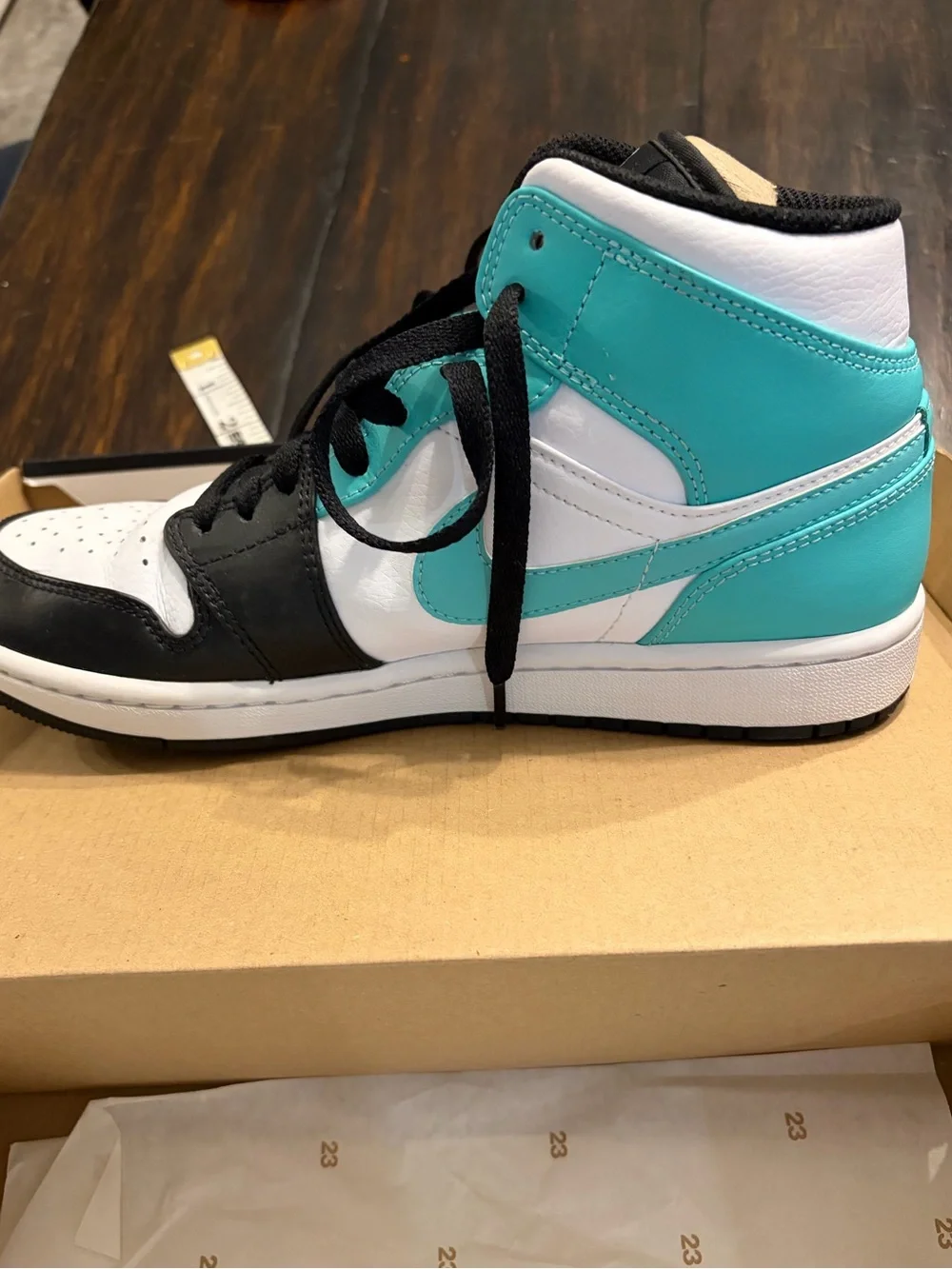 Nike Air Jordan 1 Mid Tropical Twist Teal High-Top Sneakers-8 Mens | 9.5 women